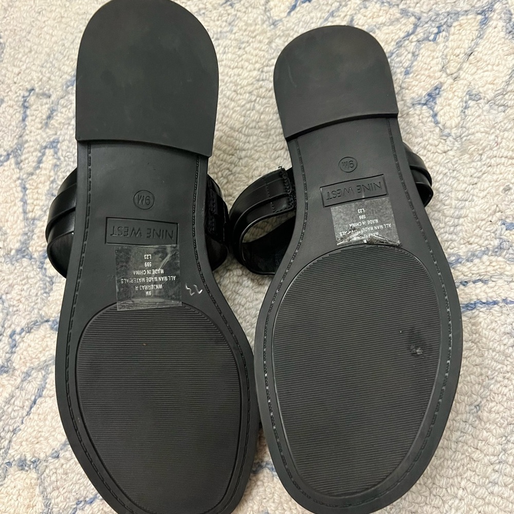 Nine West gladiator sandal NWOT - Picture 3 of 4